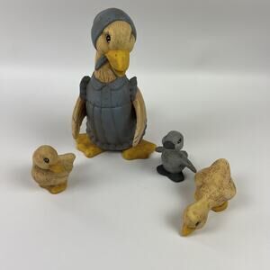 Vintage Ceramic Duck Family Figurines Mother Duck w/ 3 Ducklings Cottage Decor